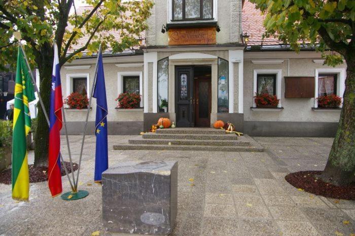 Marincic Inn Skocjan  Exterior photo